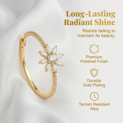 📢📢39% OFF !! ⏰Elegant Snowflake Zircon Hoop Earrings